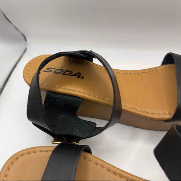 Soda black size 9 block heels 2-1/2 “ great preowned condition 
P-m - Picture 4 of 6